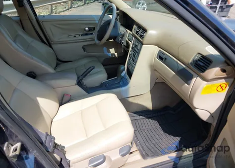 2000 Volvo S70 Se z USA, uszkodzony, nr VIN YV1LS61J3Y2624449